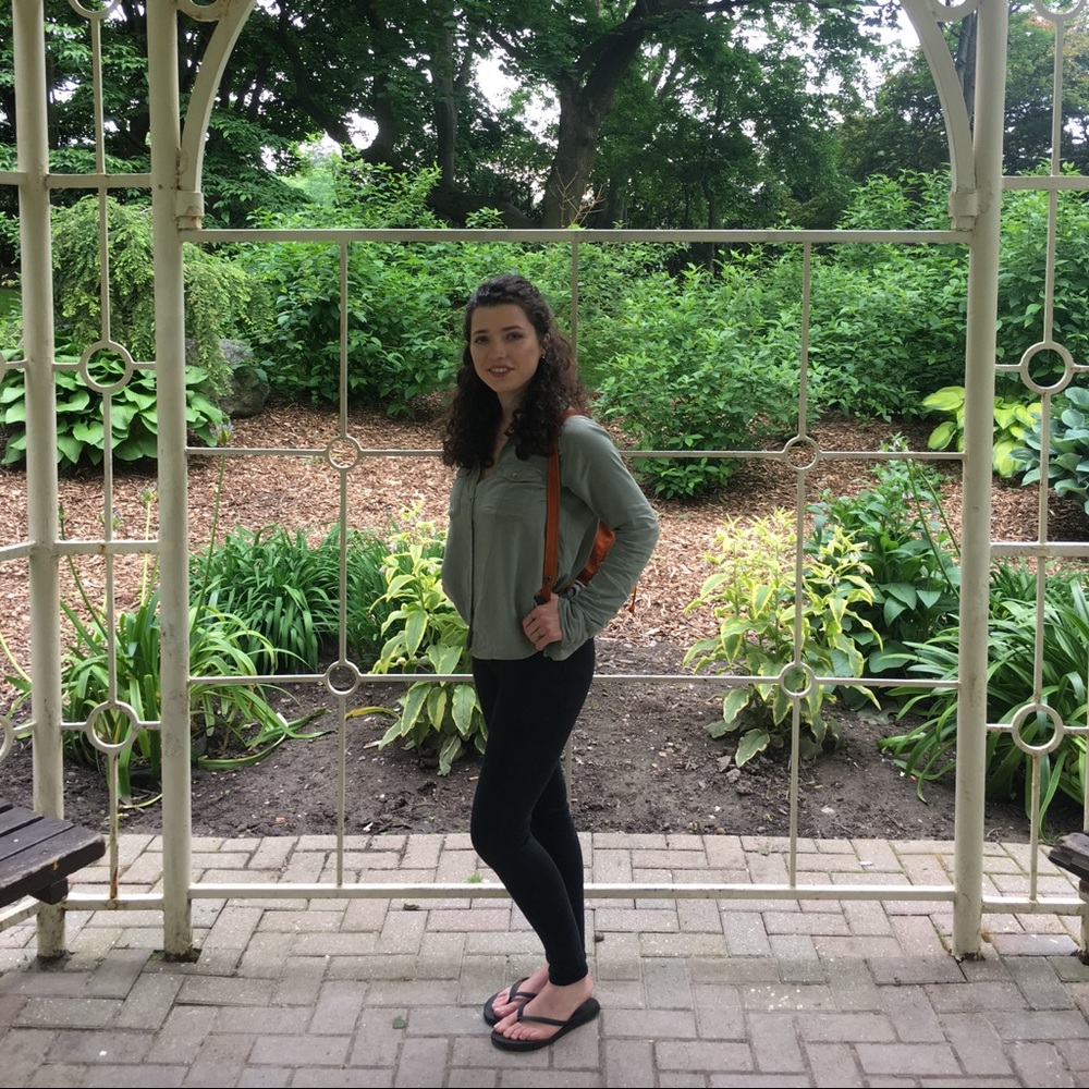 Meet your Posher, Emily